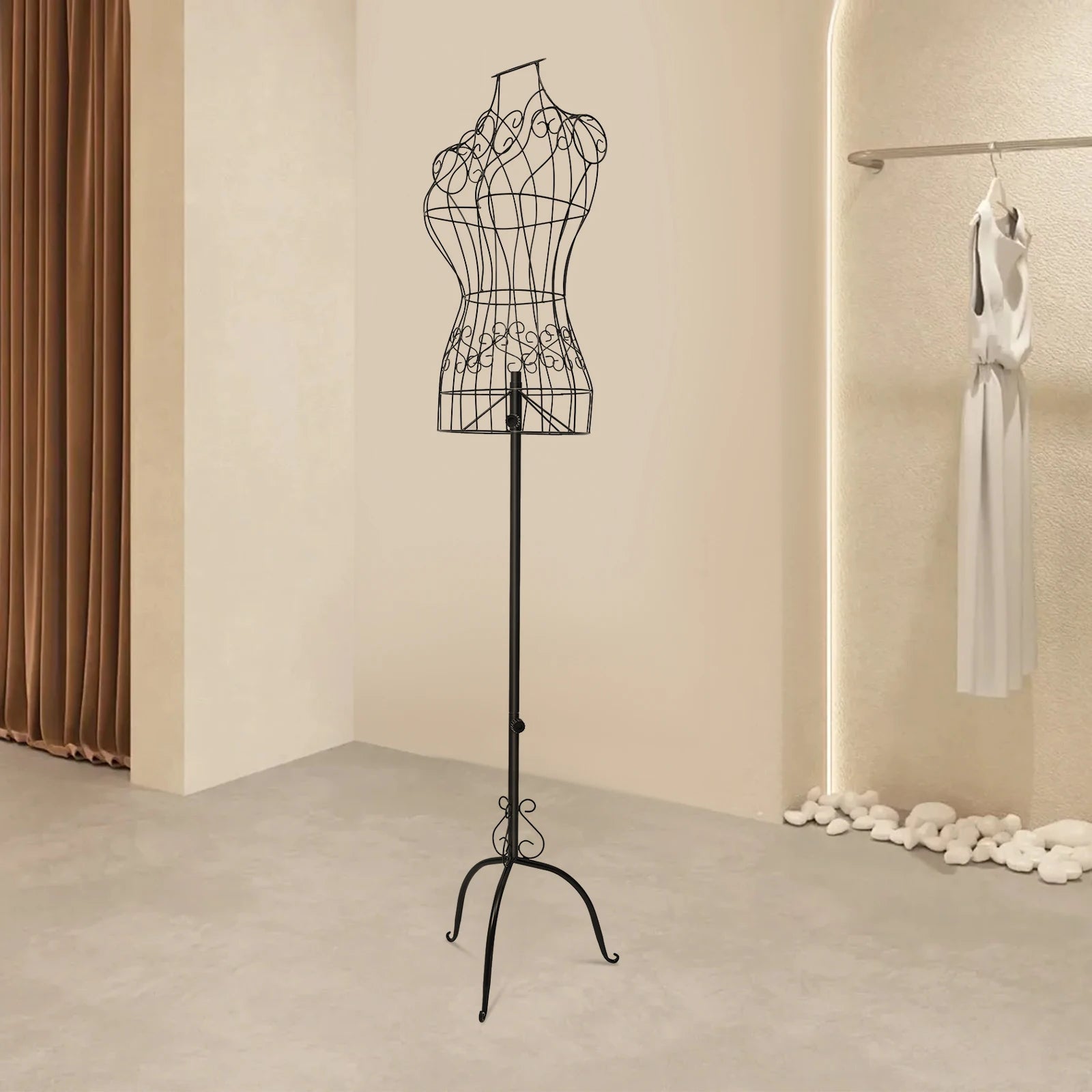 Maniquí metálico decorativo vintage