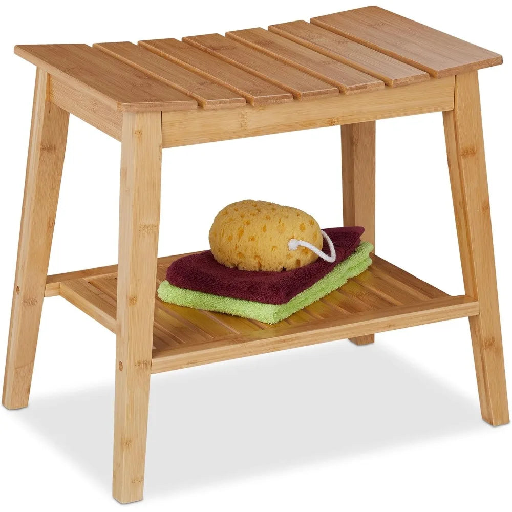 Banco de bambú con estante