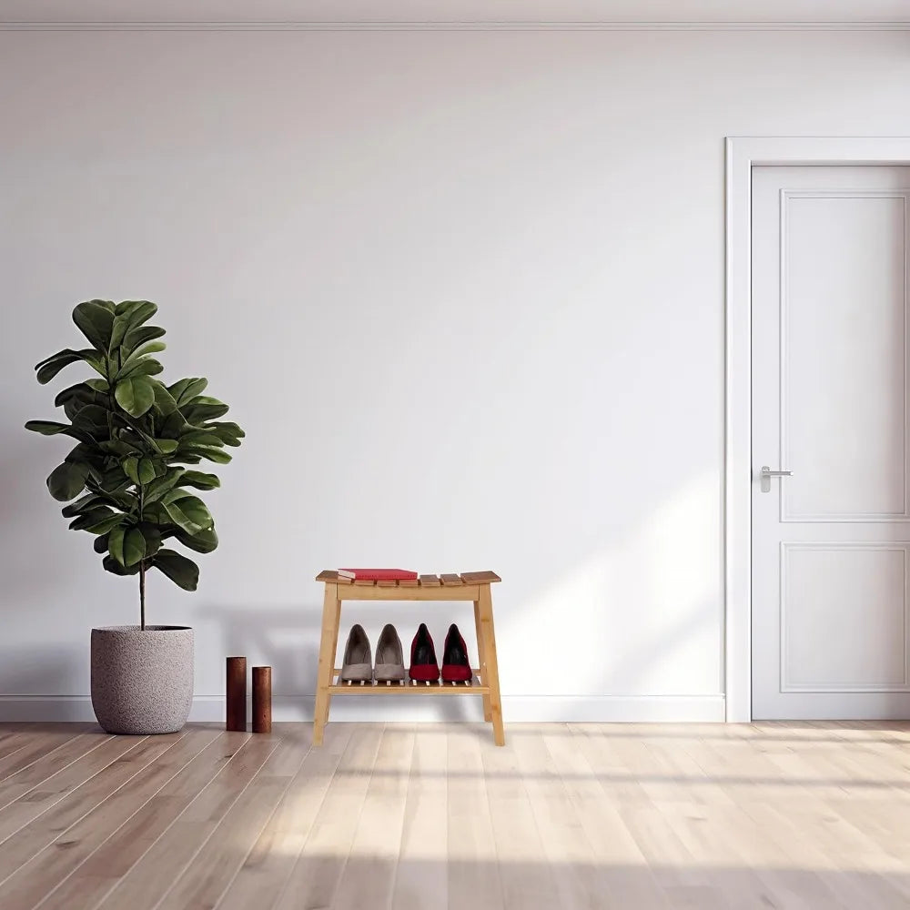 Banco de bambú con estante