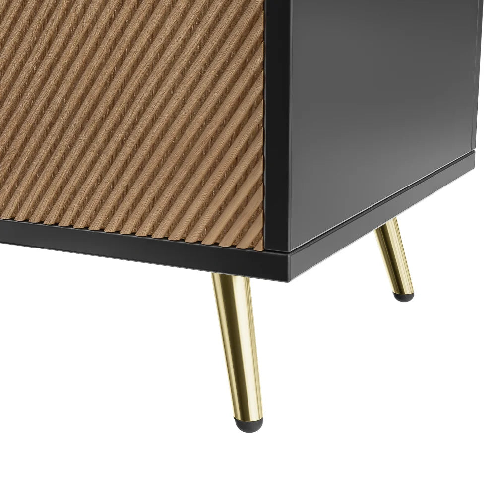 Aparador de 4 puertas madera y dorado