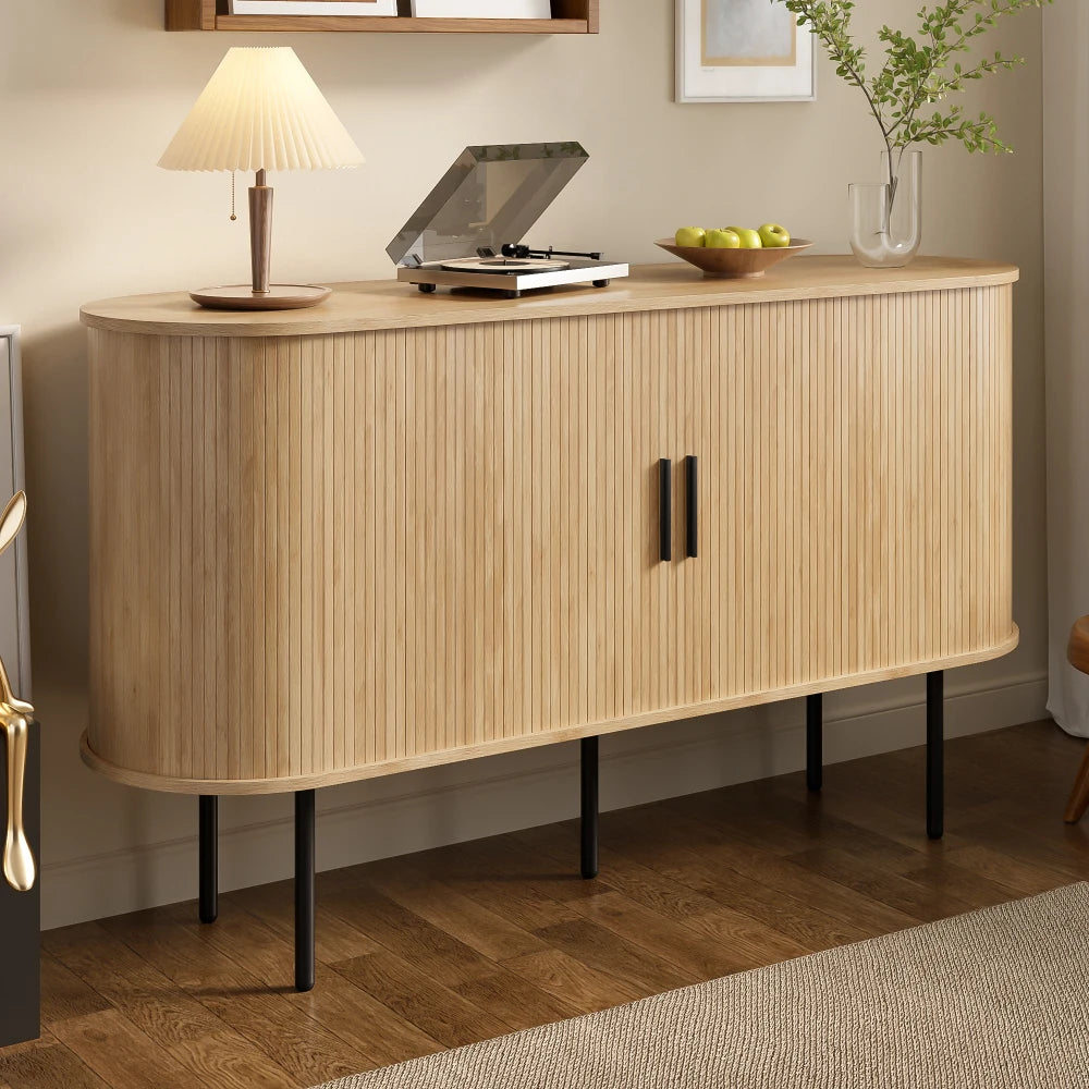 Aparador con puertas enrollables