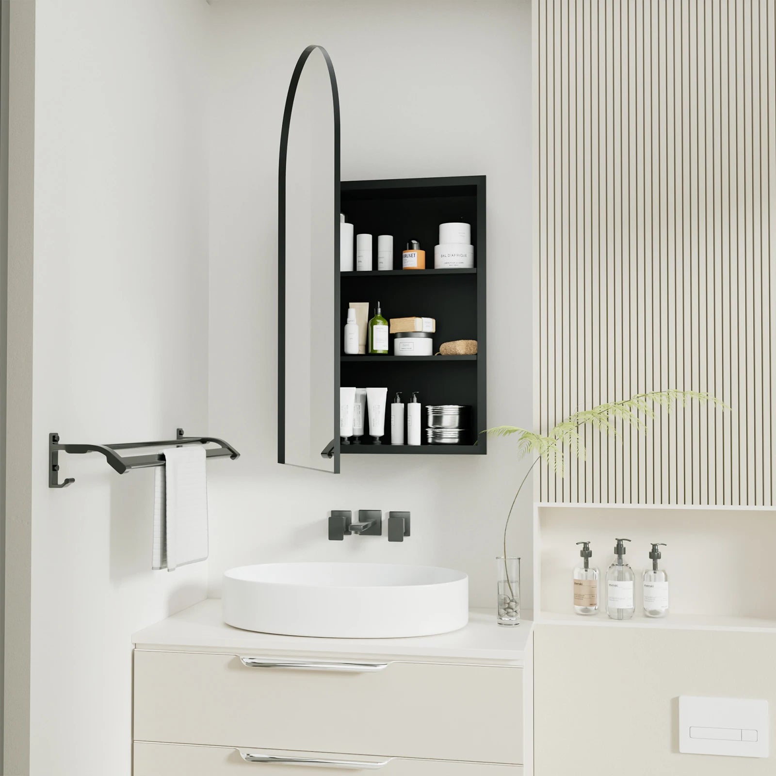 Espejo con armario arqueado