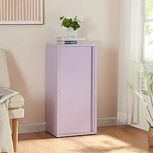 Armario metálico con estantes regulables